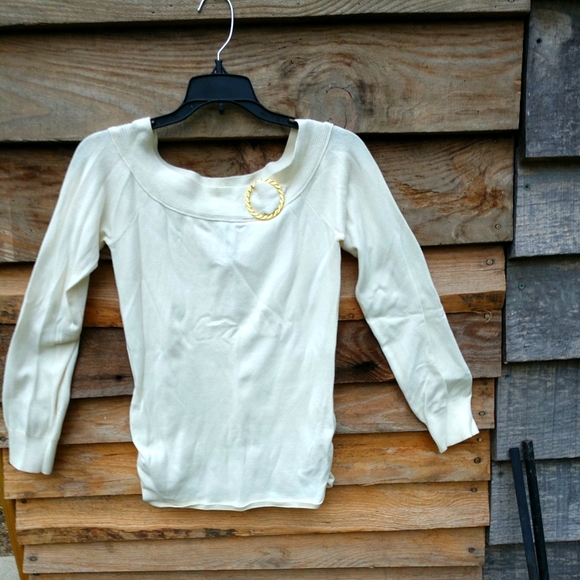 🆕Susie Rose Ivory Sweater Long Sleeves Junior Large 11/13 - Picture 2 of 11